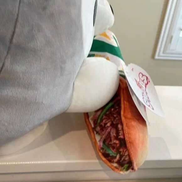NEW! 14” Nigel the Husky Dog Plush Soft Subway Sub Sandwich Snackles by Zuru NWT - Picture 4 of 5